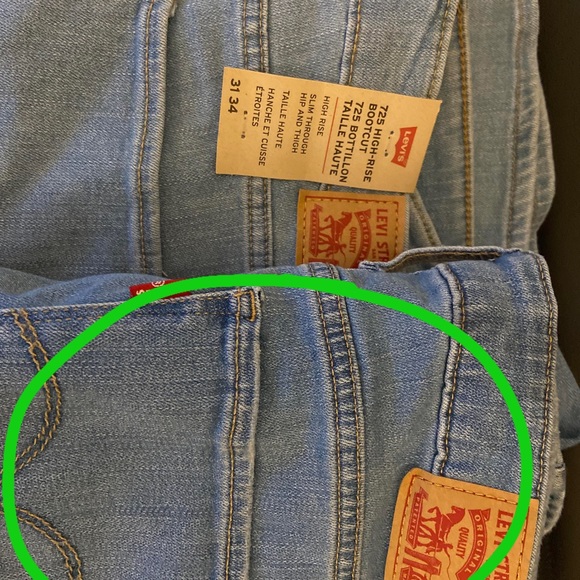 LEVIS 725 HIGH RISE BOOTCUT WOMEN'S JEANS 31 34 - Picture 3 of 3